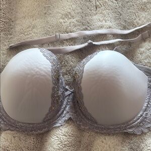 Victoria Secret elegant Bra